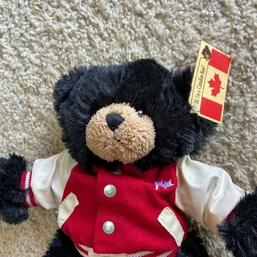 NWT Creature Comforts Plush Black Bear 11”Canada Maple Leaf Stuffed